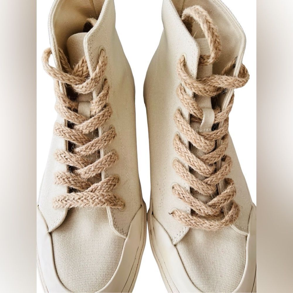 Dolce Vita by Brycen Clear High Tops ivory size 9